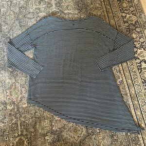 Lululemon To The Point Long Sleeve Top Sz 12 Modern Stripe Black White